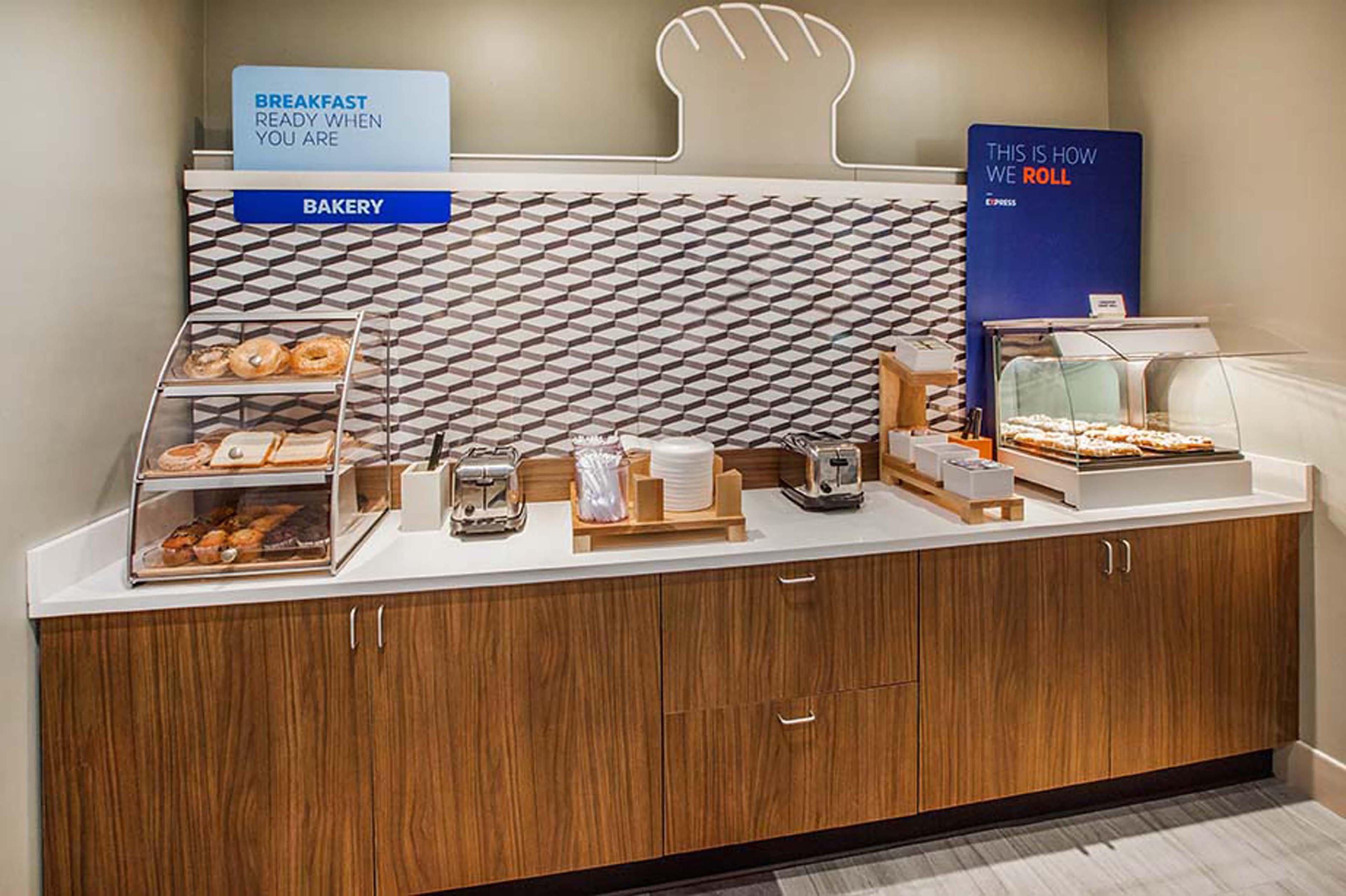 Holiday Inn Express West Palm Beach Metrocentre By Ihg מראה חיצוני תמונה