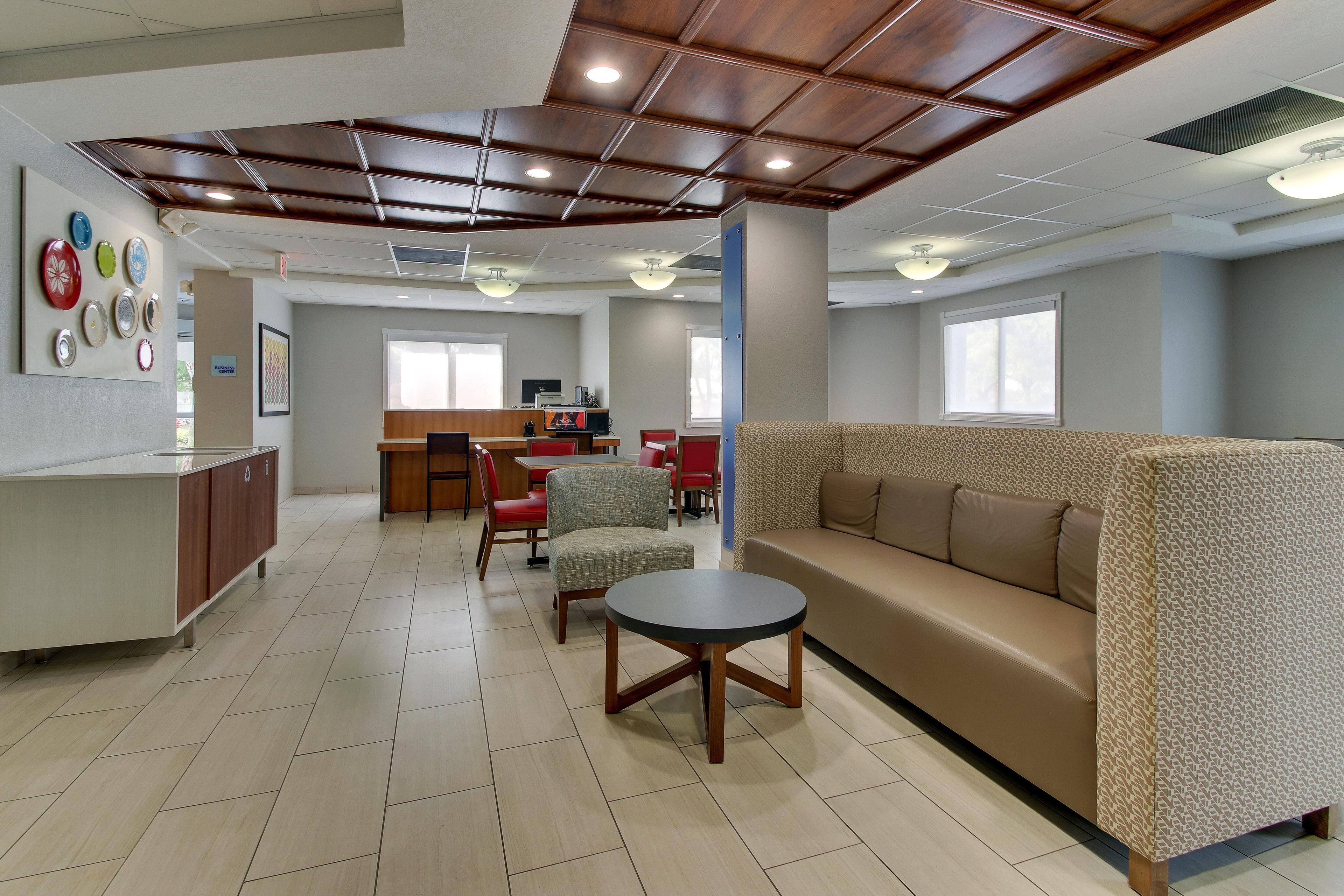 Holiday Inn Express West Palm Beach Metrocentre By Ihg מראה חיצוני תמונה